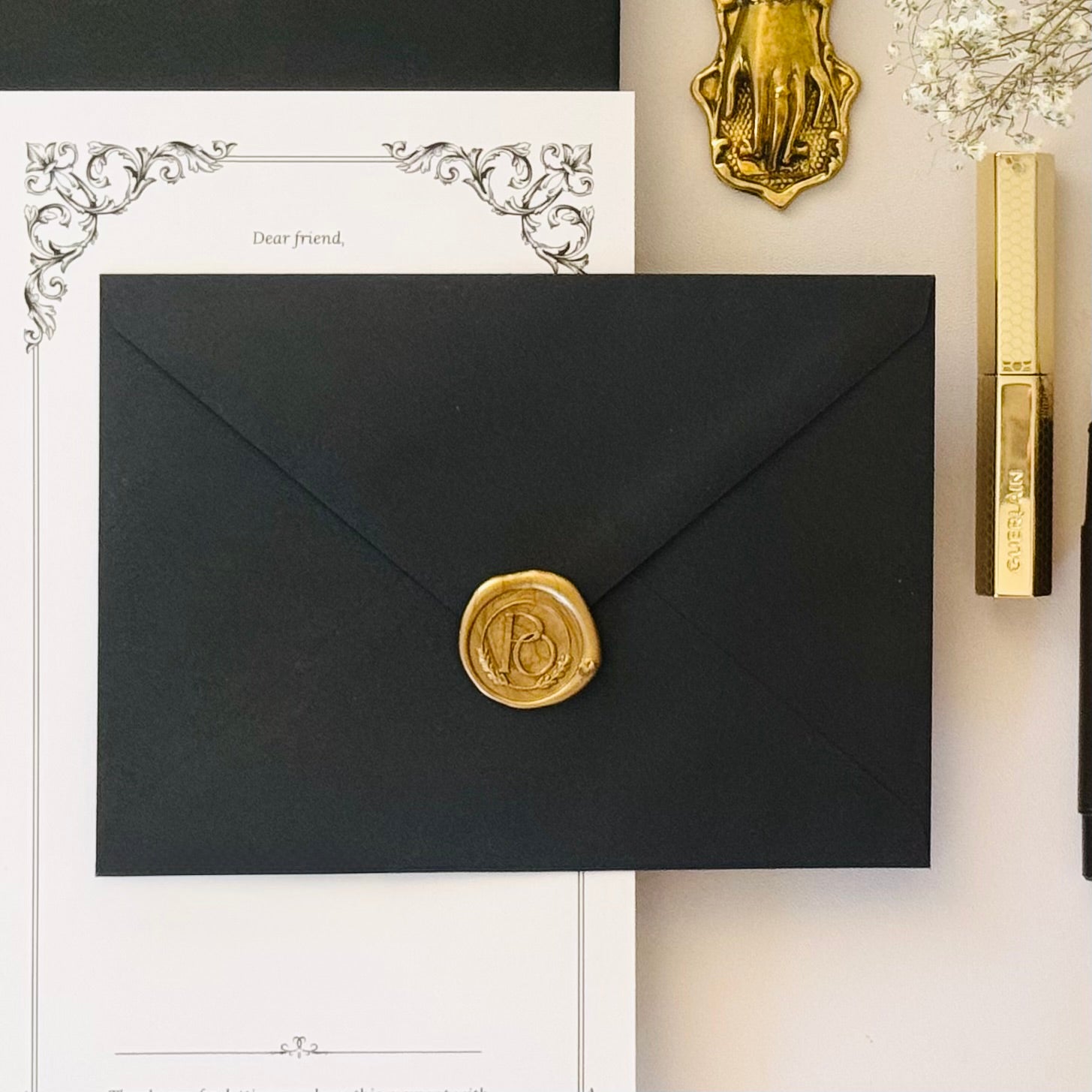 The Studio Mail club ✉️